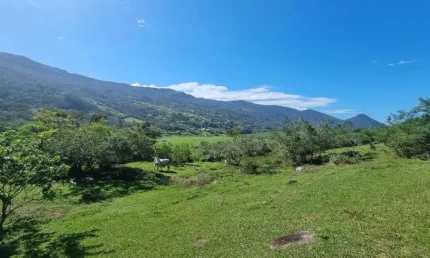 Terreno à venda na Rua Adílio Inácio De Abreu, 23, Macacu, Garopaba