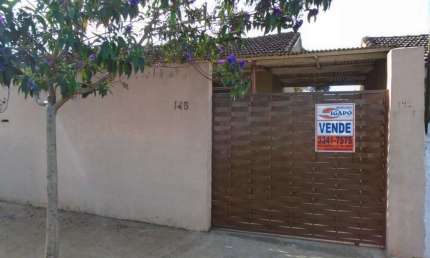 Casa com 3 quartos à venda na Rua Domingos Biasoni, Conjunto Habitacional Flores, Londrina por R$ 180.000