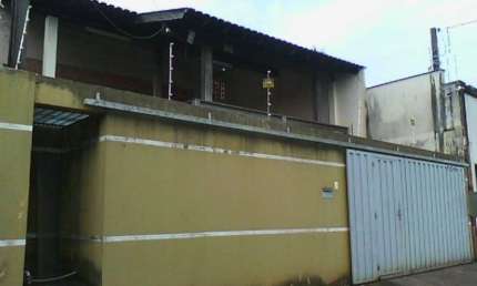 Casa com 2 quartos à venda na Rua General Tasso Fragoso, Bancários, Londrina por R$ 510.000