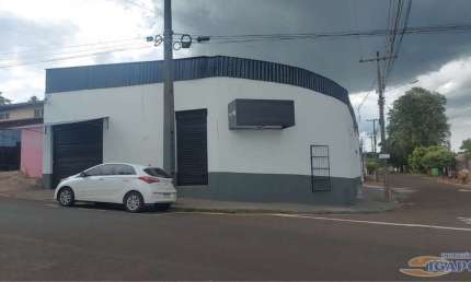 Barracão / Galpão / Depósito à venda na Avenida Bernardino de Campos, Jardim São Paulo, Cambé por R$ 650.000