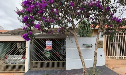 Casa com 3 quartos à venda na Rua Pompeu Soares Cardoso, Jardim das Palmeiras, Londrina por R$ 230.000