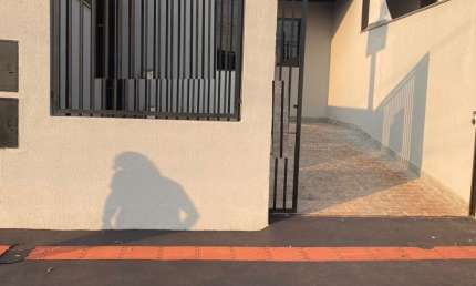Casa com 2 quartos à venda no Tarobá, Londrina 