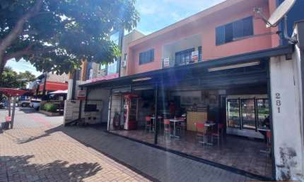 Casa comercial à venda na Avenida Inglaterra, Igapó, Londrina