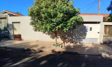 Casa com 3 quartos à venda na Rua Sílvio Lourenço Leite, Cafezal, Londrina