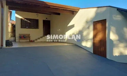 Casa com 3 quartos à venda no Taquaral, Campinas  por R$ 850.000