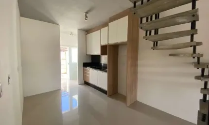 Casa com 2 quartos à venda no santo antônio, joinville , 67 m2 por r$ 349.000