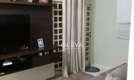 Casa com 2 dormitórios à venda, 150 m² por R$ 220.000,00 - Parque da Cidadania - São José do Rio Preto/SP