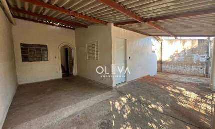 Casa com 3 dormitórios à venda por R$ 230.000,00 - Jardim Santo Antônio - São José do Rio Preto/SP