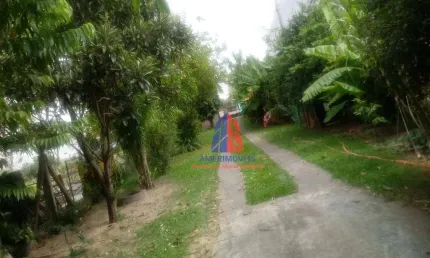 Chácara com 2 dormitórios à venda, 900 m² por R$ 550.000,00 - Parque Dom Pedro II - Americana/SP