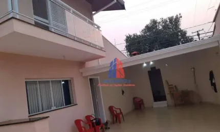 Sobrado com 3 dormitórios à venda, 185 m² por R$ 905.000,00 - Vila Belvedere - Americana/SP