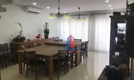 Sobrado com 4 dormitórios à venda, 360 m² por R$ 2.300.000 - Condomínio  Villagio II - Americana/SP