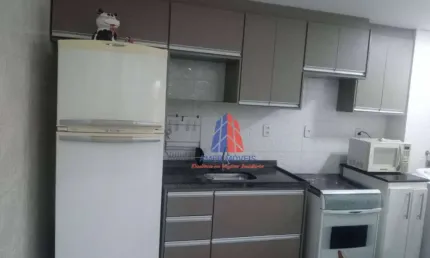 Apartamento com 2 dormitórios à venda, 52 m² por R$ 260.000,00 - Parque dos Pinheiros - Nova Odessa/SP