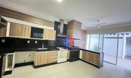 Casa com 3 dormitórios à venda, 220 m² por R$ 1.650.000,00 - Loteamento Industrial Machadinho - Americana/SP