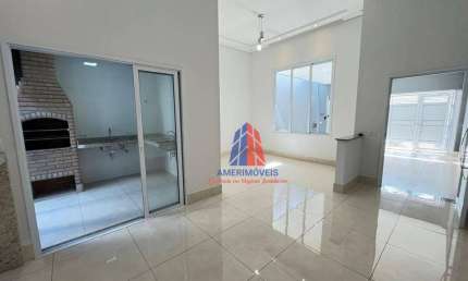 Casa com 3 dormitórios à venda, 105 m² por R$ 780.000,00 - Parque Universitário - Americana/SP