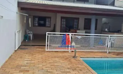 Casa com 3 dormitórios à venda, 214 m² por R$ 1.170.000 - Jardim Dona Regina - Santa Bárbara D'Oeste/SP