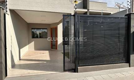 Casa com 3 quartos à venda na Rua Senegal, 119, Ouro Verde, Londrina por R$ 385.000