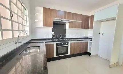 Casa com 2 quartos à venda na rua jose antônio gorla, 36, jardim continental, londrina por r$ 329.900
