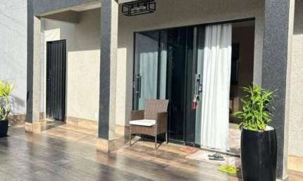 Casa com 3 quartos à venda na Rua VV 2, Village Veneza, Goiânia