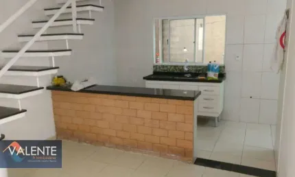 Sobrado com 2 dormitórios à venda por R$ 195.000,00 - Vila Nossa Senhora de Fátima - São Vicente/SP