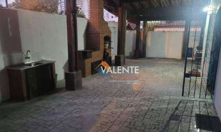 Casa com 3 dormitórios à venda, 200 m² por R$ 520.000,00 - Aviação - Praia Grande/SP