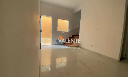 Sobrado com 2 dormitórios à venda por R$ 320.000,00 - Caiçara - Praia Grande/SP