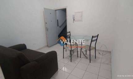 Apartamento com 1 dormitório para alugar, 49 m² por R$ 1.800,00/mês - Itararé - São Vicente/SP