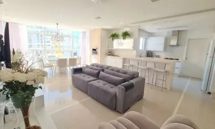 Apartamento com 3 quartos à venda na Rua 3100, Centro, Balneário Camboriú