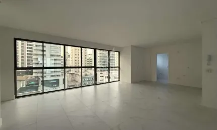 Apartamento com 4 quartos à venda na Rua Protásio Boaventura Caetano, Pioneiros, Balneário Camboriú