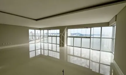 Apartamento com 4 quartos à venda na Avenida Atlântica, Centro, Balneário Camboriú