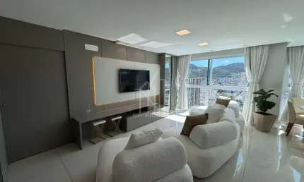 Apartamento com 3 quartos à venda na Rua 1111, Centro, Balneário Camboriú