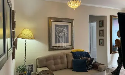 Apartamento mobiliado no Edifício Las Vegas em Balneário Camboriú/SC