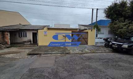 Casa com 1 quarto para alugar na Rua Engenheiro Alfredo Geraldo Sica Pinto, 44, Uberaba, Curitiba