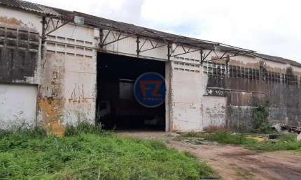Barracão / Galpão / Depósito para alugar no Carlito Pamplona, Fortaleza , 1000 m2 por R$ 8.500