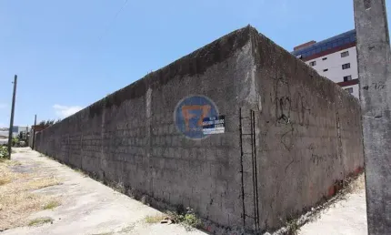 Terreno comercial para alugar no Cais do Porto, Fortaleza , 680 m2 por R$ 2.700