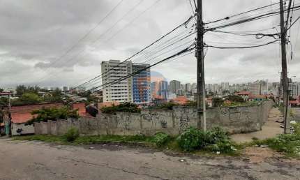 Terreno comercial para alugar no Vicente Pinzon, Fortaleza , 2757 m2 por R$ 3.200