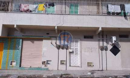 Casa com 2 quartos para alugar no Barroso, Fortaleza , 64 m2 por R$ 550