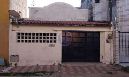 Casa com 4 quartos para alugar no Jacarecanga, Fortaleza , 152 m2 por R$ 1.200
