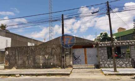 Casa comercial com 5 salas para alugar na Cidade dos Funcionários, Fortaleza , 150 m2 por R$ 4.000