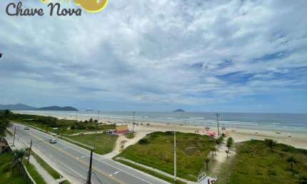 Cobertura com 3 Quartos  176m² - Praia de Boraceia Frente Mar.