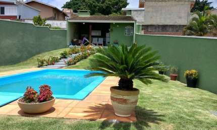 Casa Assobradada à Venda na Vila Santista – O Melhor Bairro de Atibaia! ????