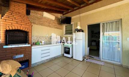 Apartamento com 3 dorms, Higienópolis, São José do Rio Preto - R$ 450 mil, Cod: 8643