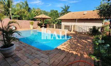 Chácara com 3 dorms, Centro, Ibirá - R$ 540 mil, Cod: 8852