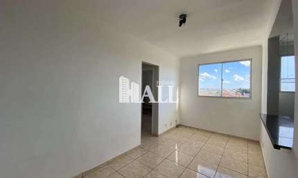 Apartamento com 2 dorms, Centenário da Emancipação, São José do Rio Preto - R$ 160 mil, Cod: 10151
