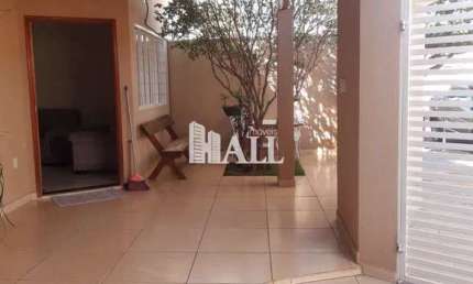 Casa com 3 quartos à venda na Rua João Lourenço, Jardim Residencial Etemp, São José do Rio Preto