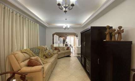 Casa com 5 dorms, Vila Aurora, São José do Rio Preto - R$ 1.3 mi, Cod: 10773