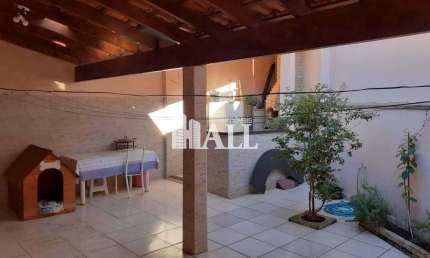 Casa com 5 dorms, São Francisco, São José do Rio Preto - R$ 780 mil, Cod: 11770