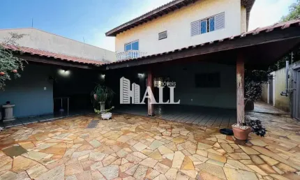 Casa com 6 dorms, Santos Dumont, São José do Rio Preto - R$ 1.35 mi, Cod: 12157