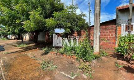 Casa com 6 quartos à venda na Rua Amândio de Mattos Pereira, Vila Industrial, Dourados