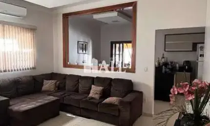 Casa com 3 dorms, Centro, Mirassol - R$ 800 mil, Cod: 13093