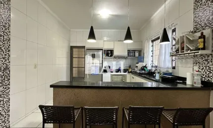 Casa com 3 dorms, Residencial Palestra, São José do Rio Preto - R$ 490 mil, Cod: 13489